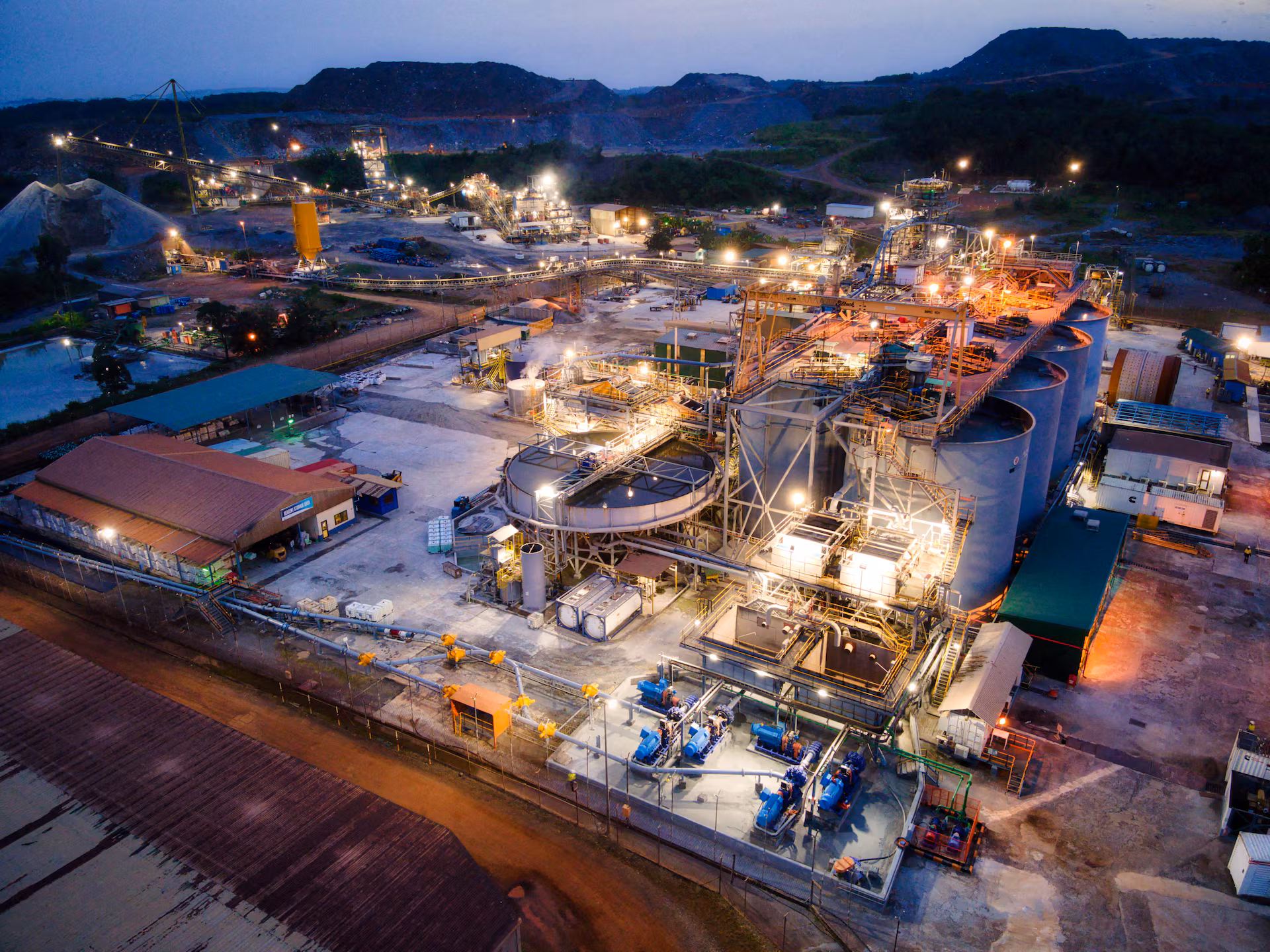 Ghana Awards Damang Mine Lease to Local Firm Engineers & Planners